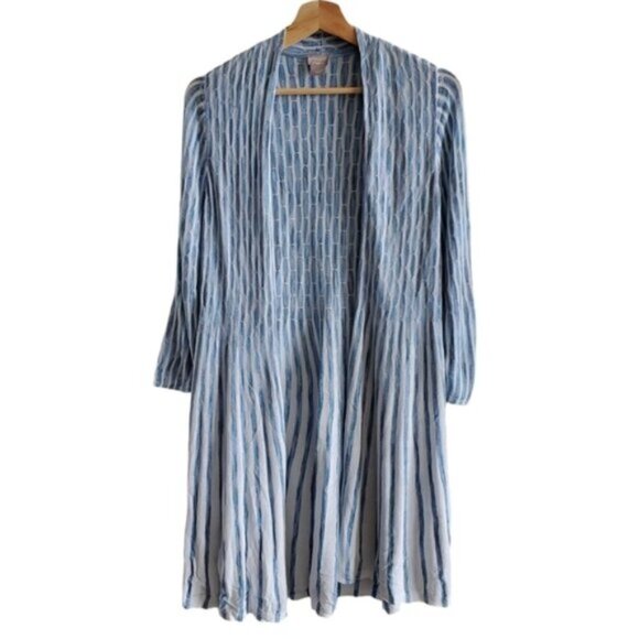 Chico's Travelers Blue and White Draped Cardigan Size (1) Medium - Picture 1 of 6